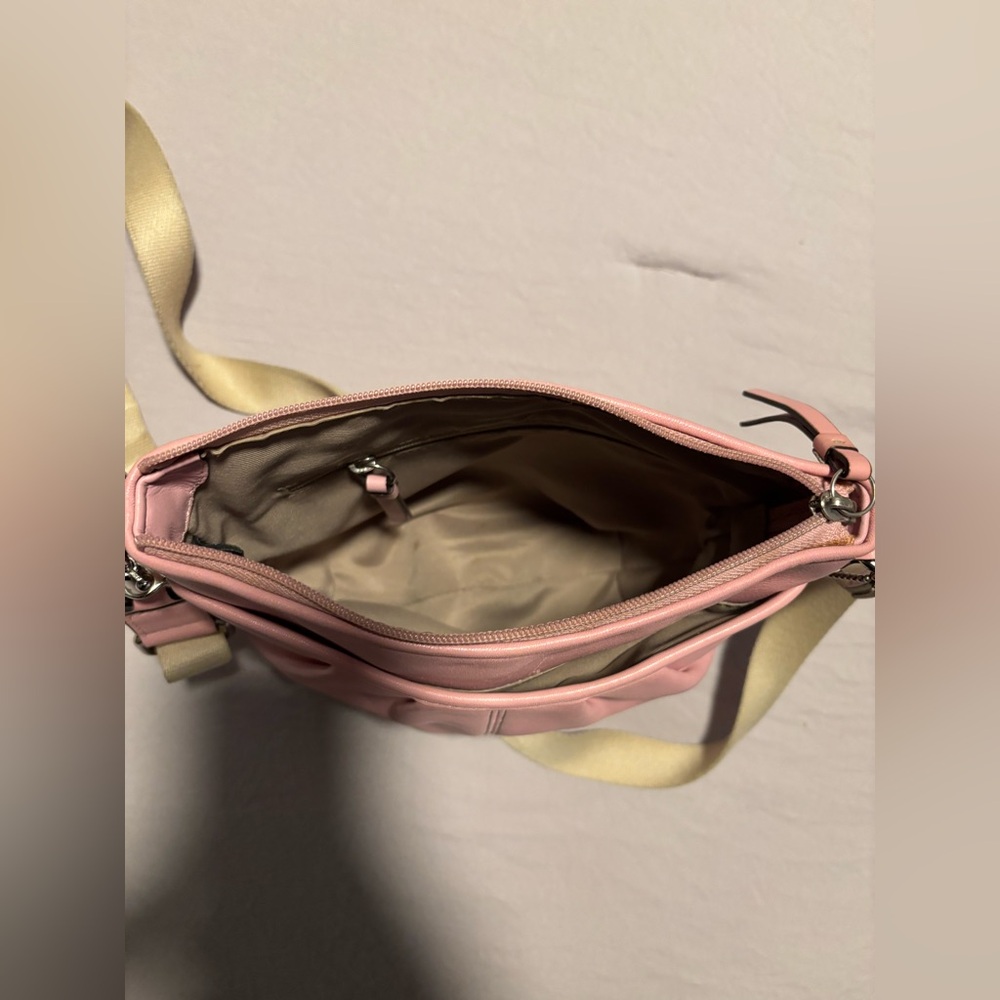 COACH Pink Leather Swing Pack Purse SOHO Crossbody Bag - Picture 8 of 16
